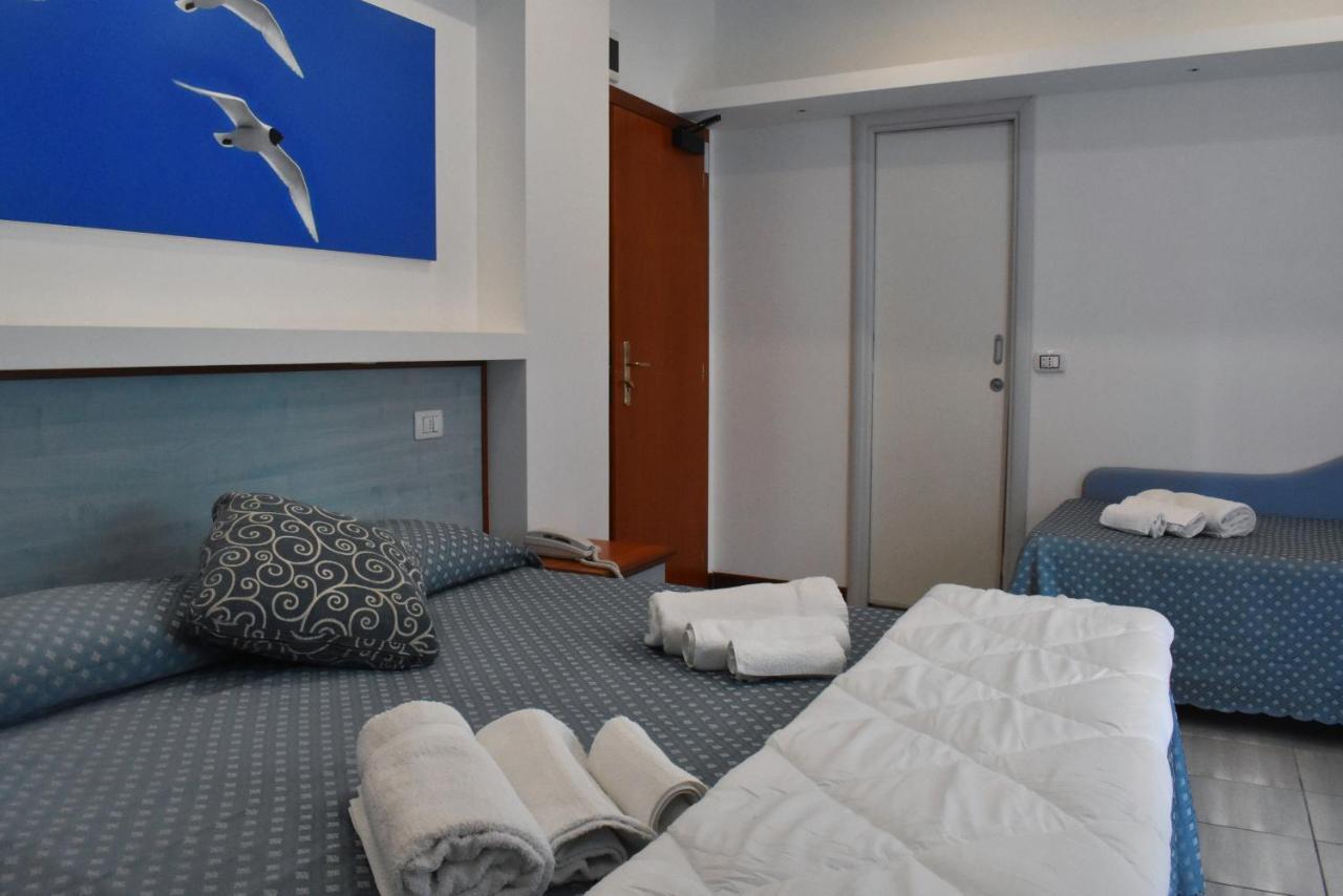 Hotel Brienz Беллария-Иджеа-Марина Экстерьер фото